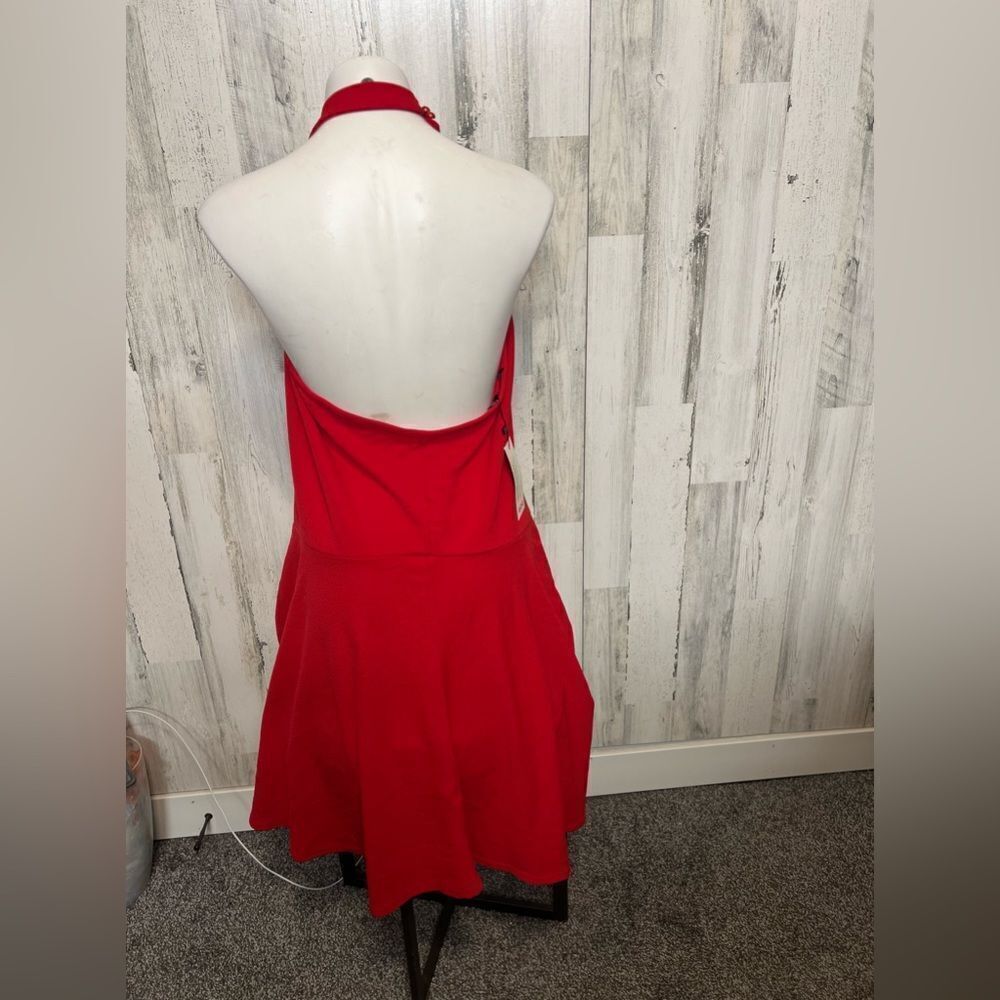 Red dress - Picture 4 of 6